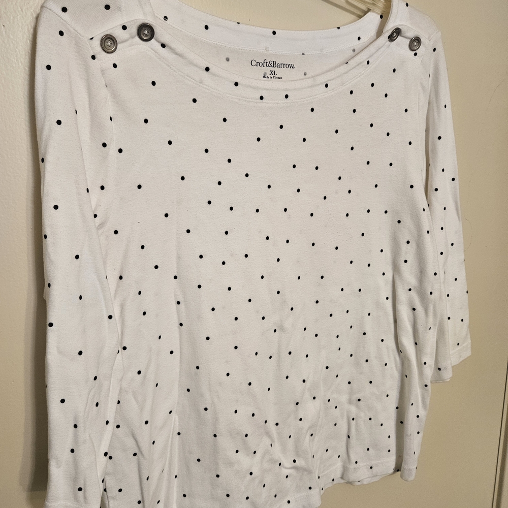 Croft & Barrow White Long Sleeve Top with Black Dots